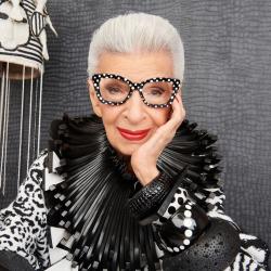 images/Iris-Apfel/iris2.jpg